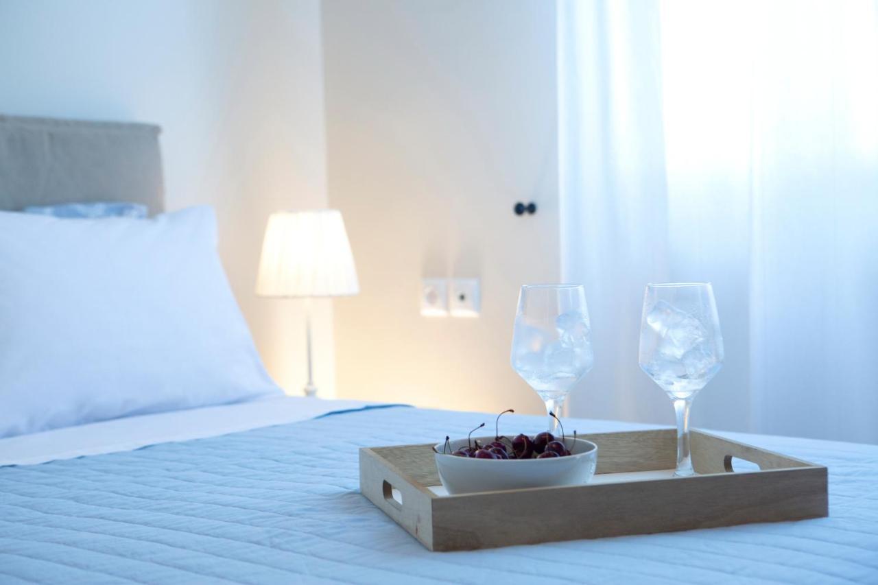 Arokaria Beach House Nikiana Bagian luar foto