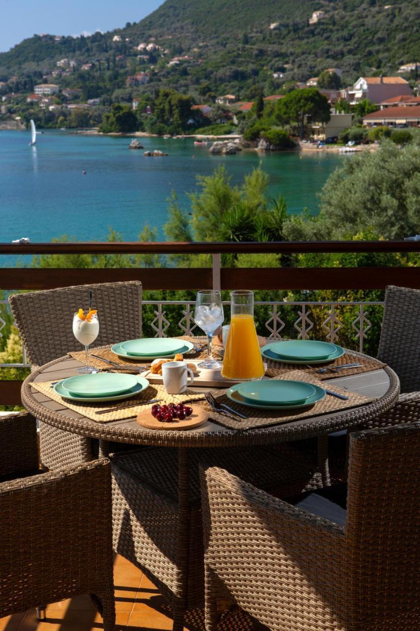 Arokaria Beach House Nikiana Bagian luar foto